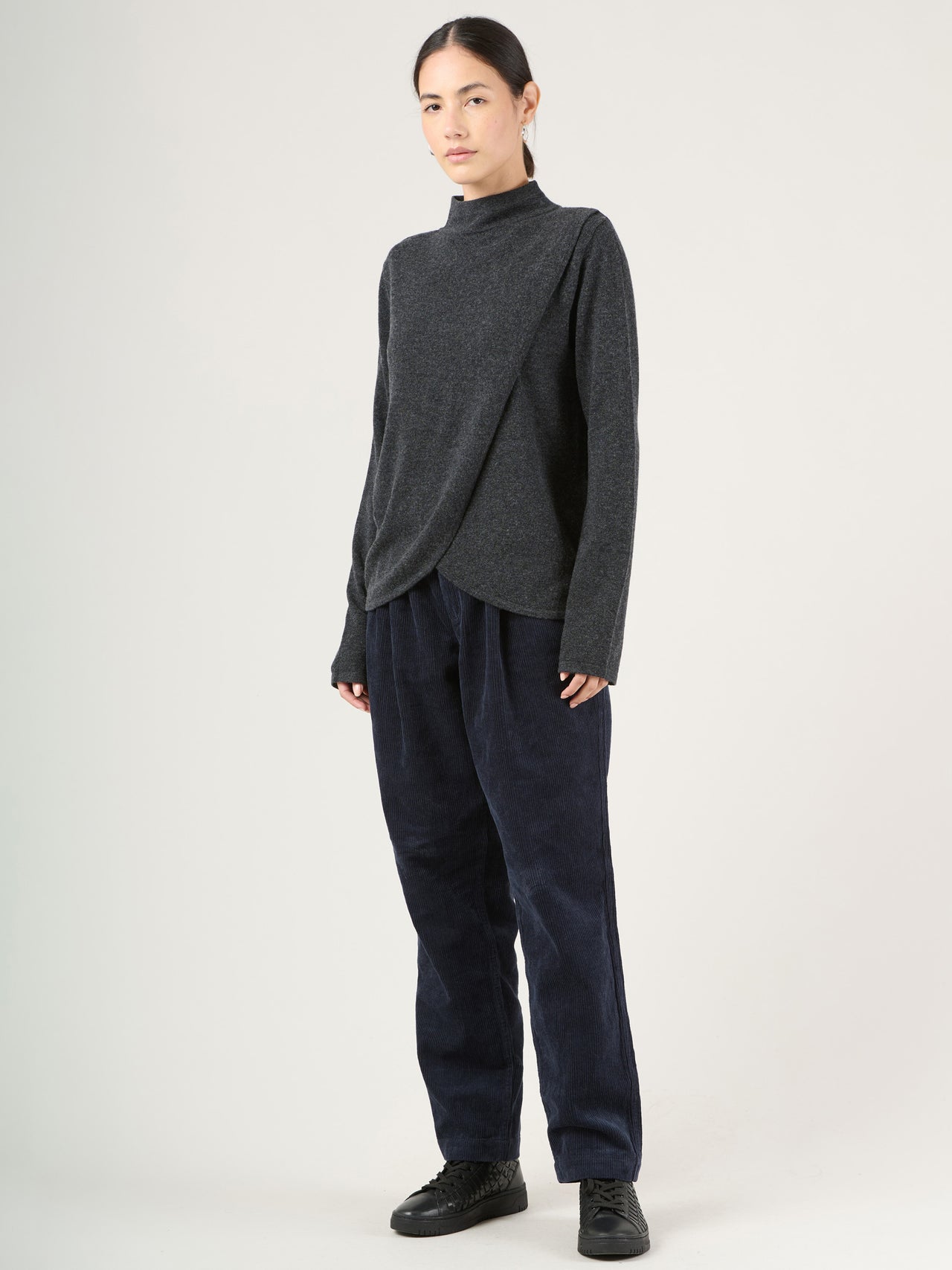 Iona - Pull en laine mérinos et bambou - Charbon