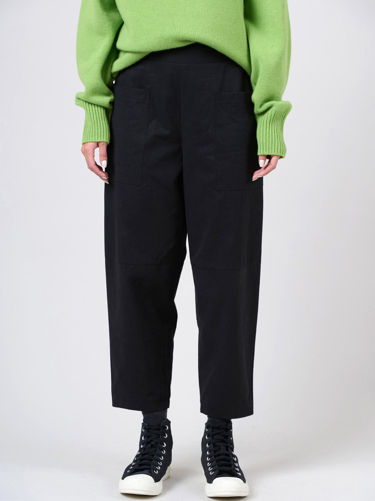 Lightweight Tencel® Cotton Cropped Barrel Leg Trousers