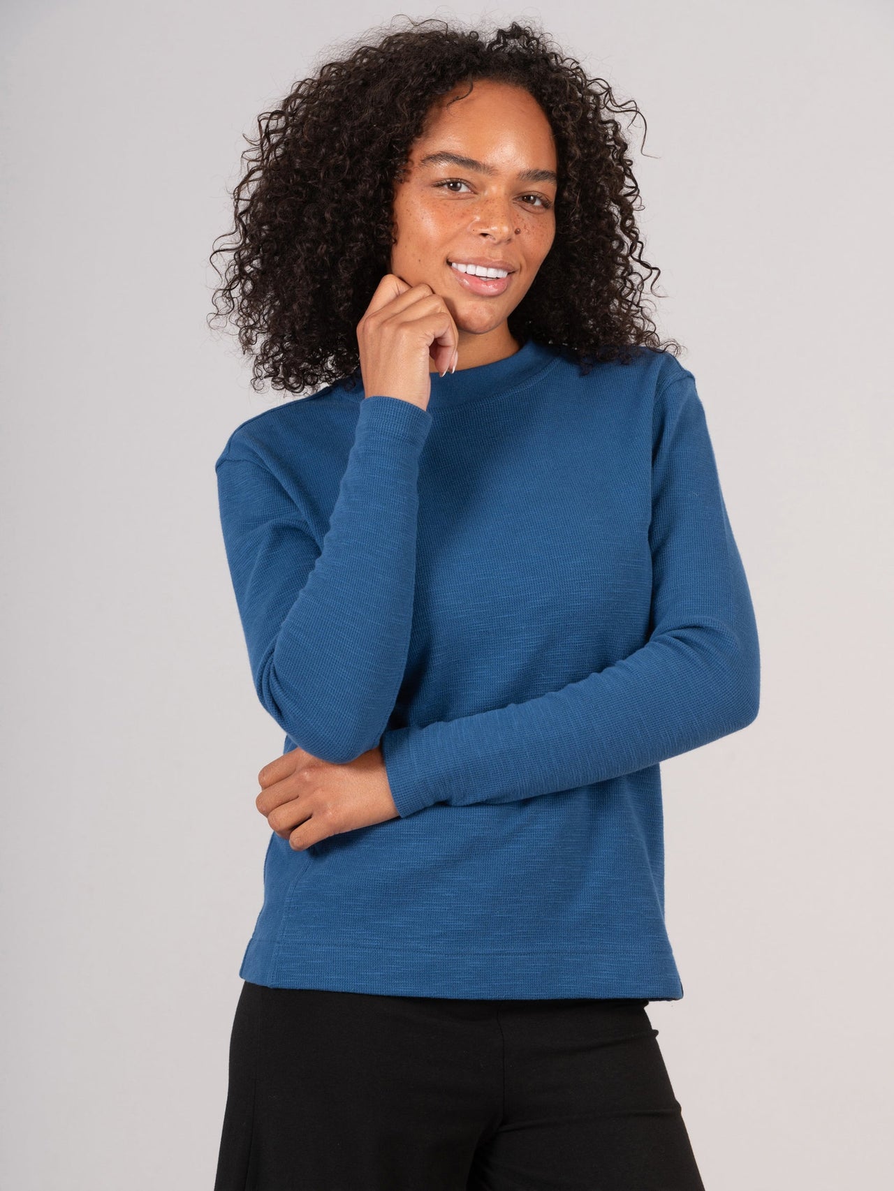 Gili 1 - T-shirt à manches longues en coton gaufré avec empiècement latéral Goémon