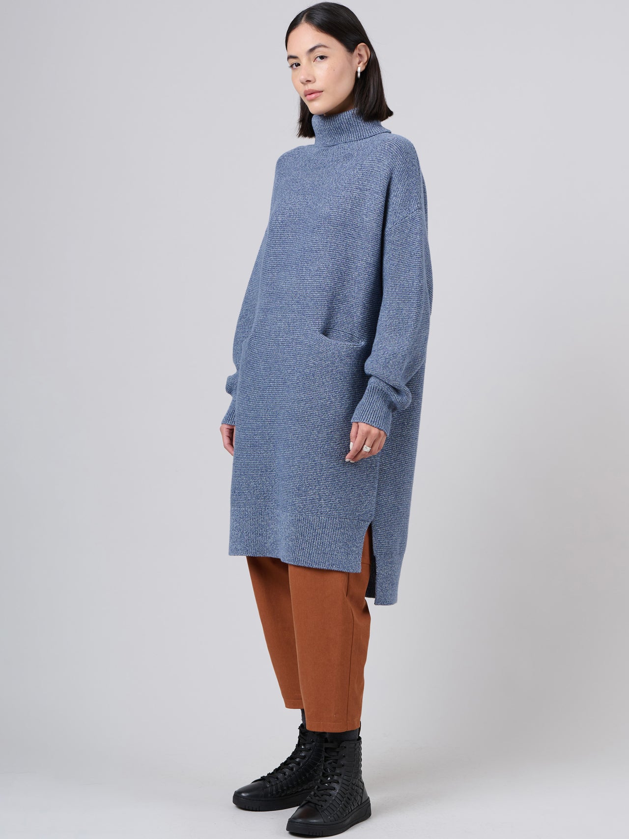 Turtle Neck Chunky Sweater Dress
