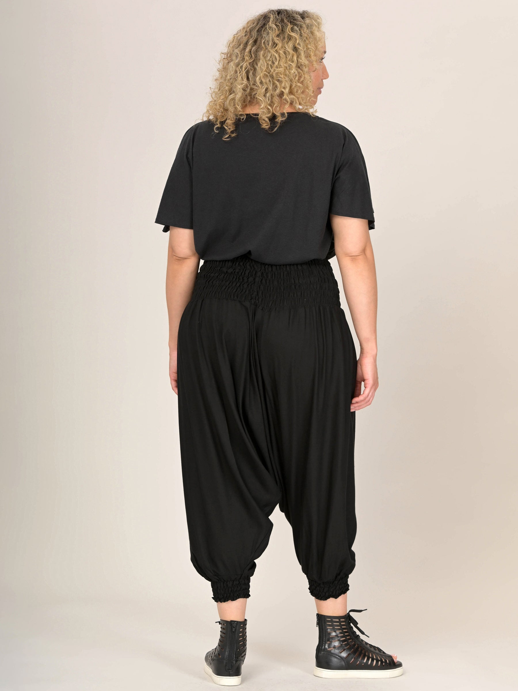 Winter Harem Pants Women, Drop Crotch Pants, online Urban Harem Pants Women, Alternative Clothing, Sarouel Femme, Haremshose Herren